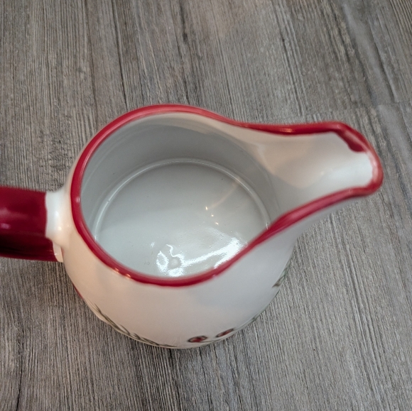 InHomeStylez Christmas Holly Berry Small creamer/ gravy boat - Picture 10 of 11